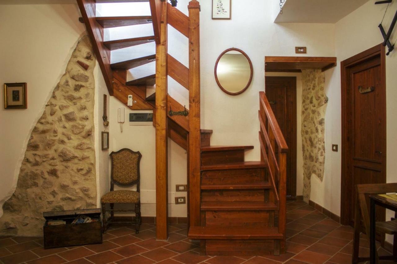 La Rupe Bed And Breakfast Norma Exterior foto